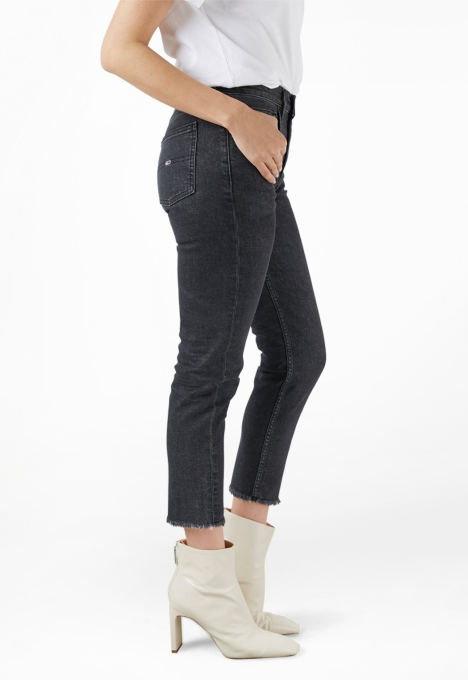 High Rise Slim Izzy Crop Jeans