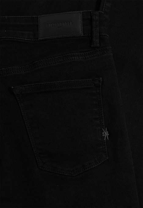 Celsi Flared Jeans