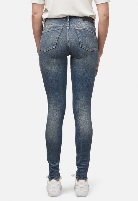 Cassy Skinny Jeans
