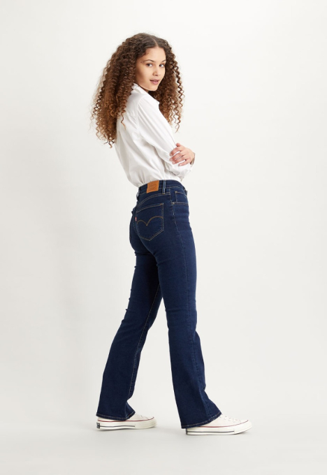 725 Bootcut Jeans