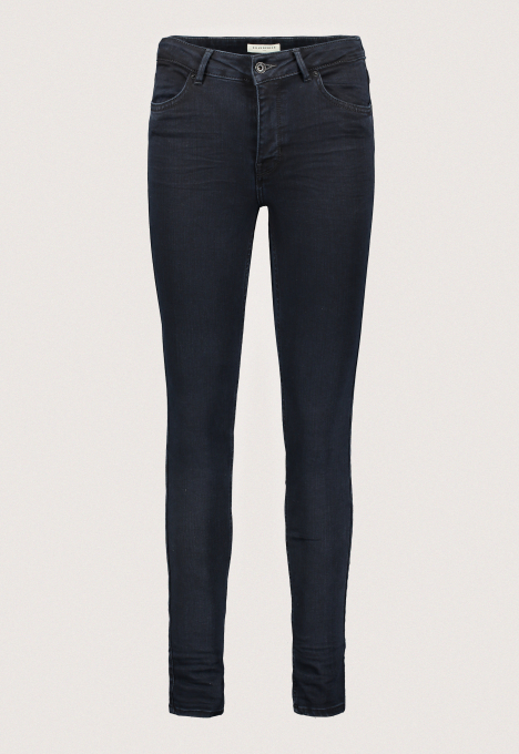 Celsi Super Skinny Jeans