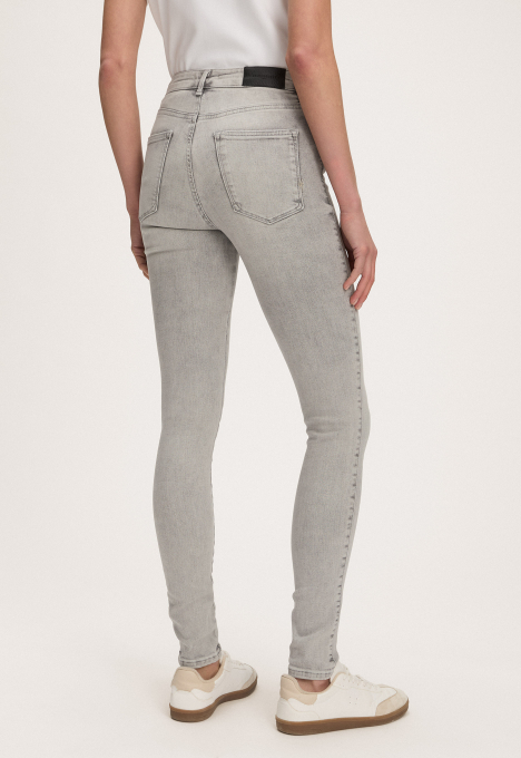 Celsi Super Skinny Jeans