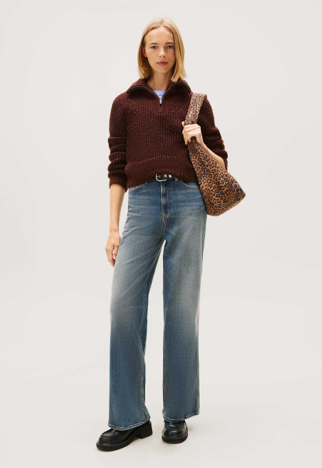 Claire Jeans