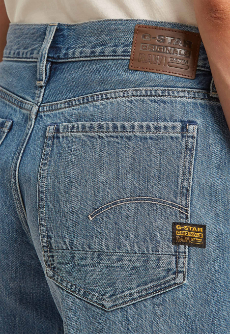 Judee Loose Jeans