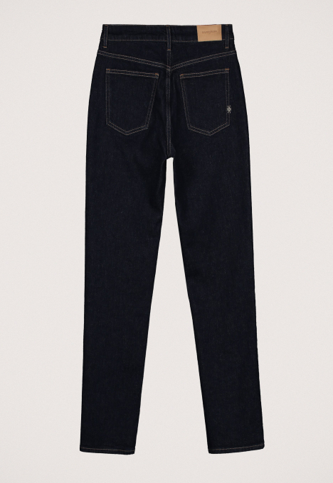 Liv Straight Jeans