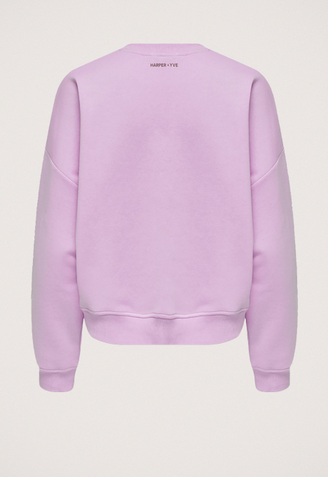 Dramaqueen Sweater