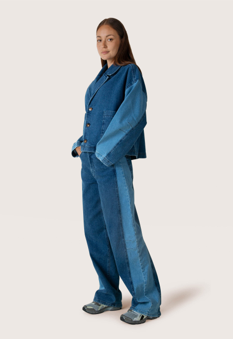 Mirre Blazer