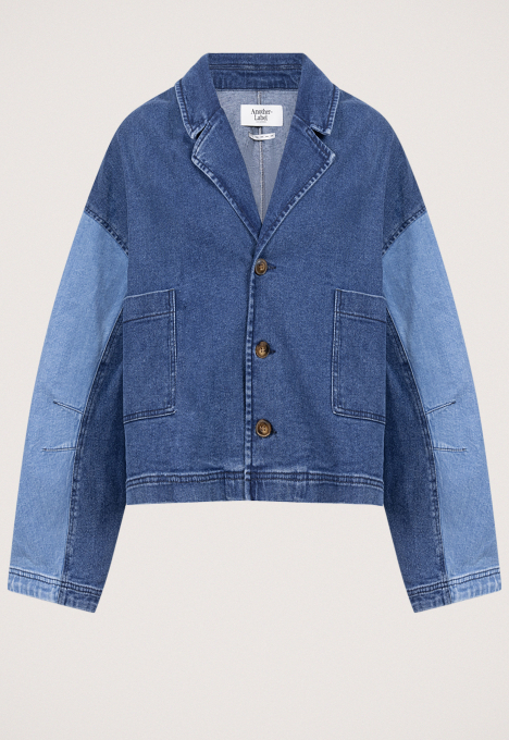 Mirre Blazer