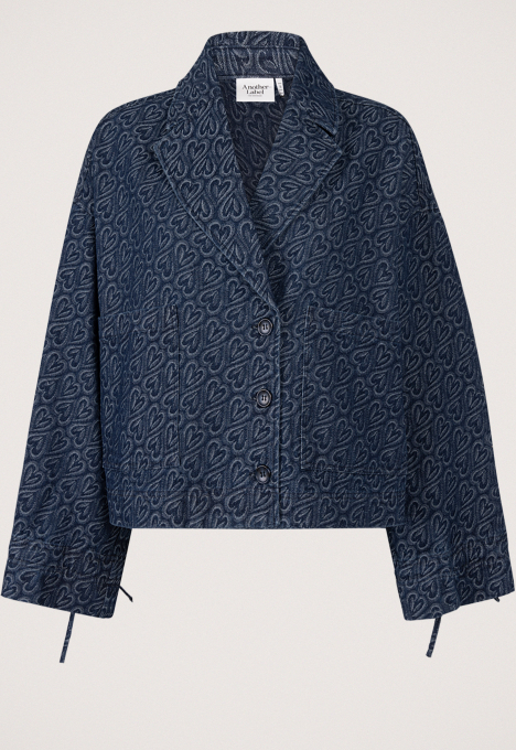 Miki Blazer