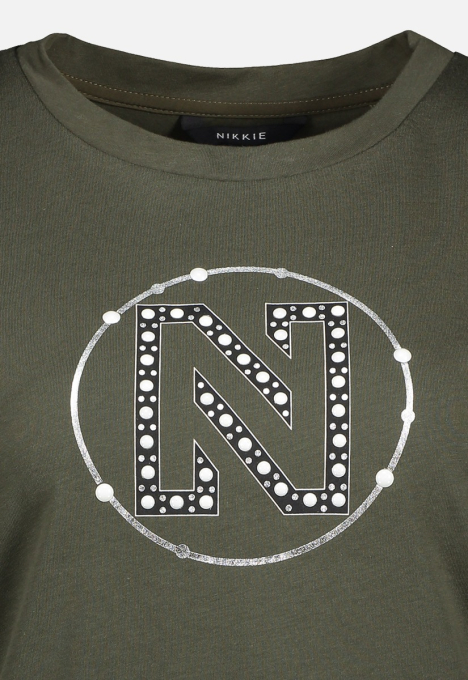 N6-322 Pearls T-shirt