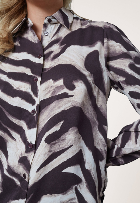 Ebbey Shirt