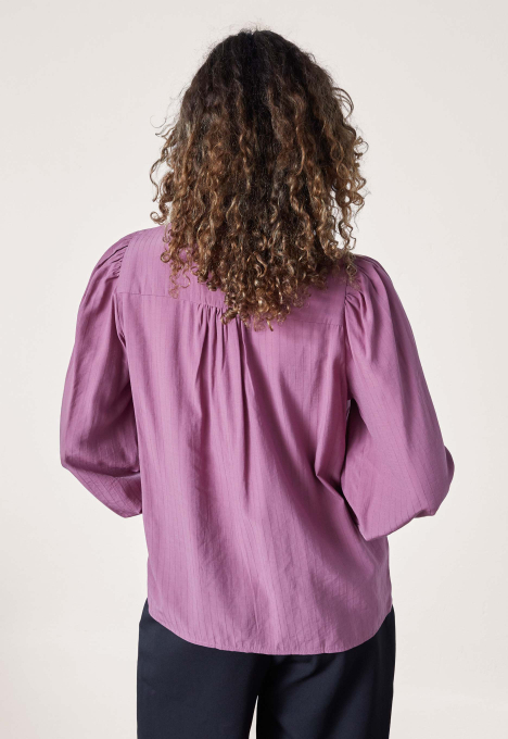 Viada Shirt