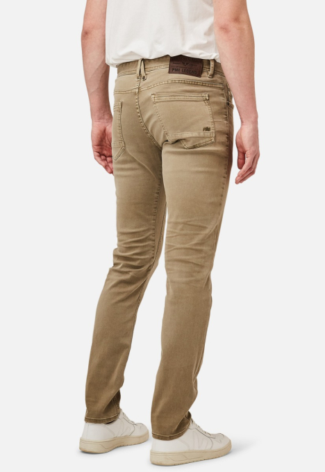 PTR211608 Tailwheel Slim Jeans