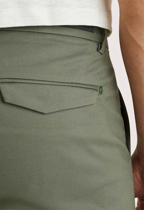Chino short