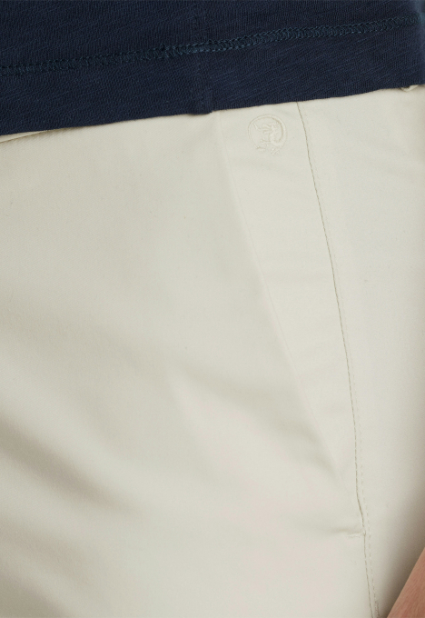 Riser Short