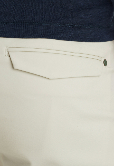 Riser Short