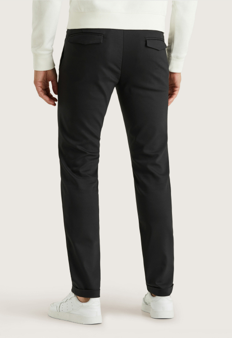Riser Slim Fit Chino