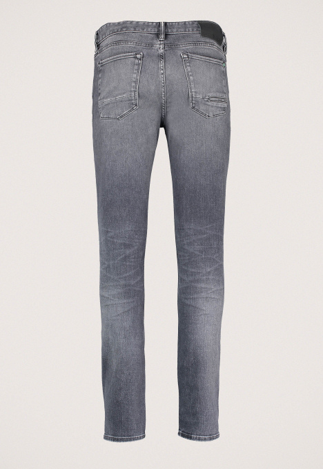 Riser Slim Jeans