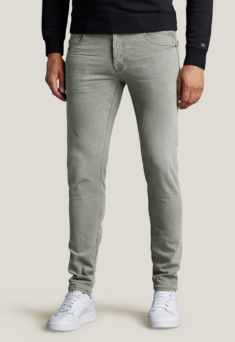 Shiftback Slim Tapered Jeans