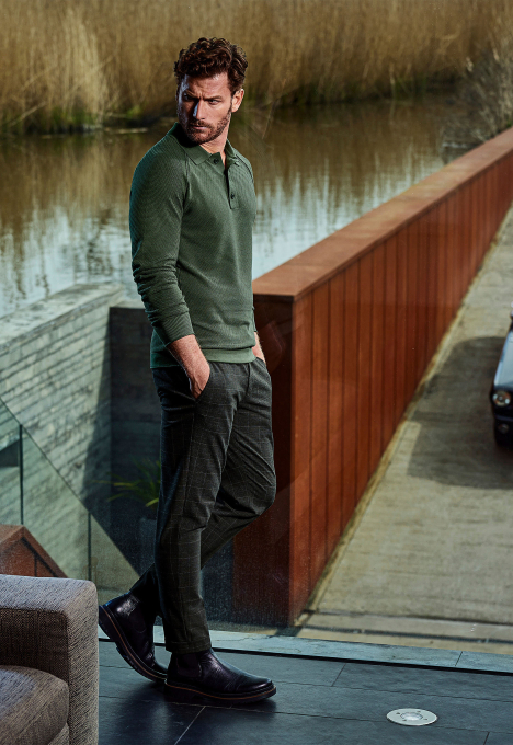 Refined Wood Check Chino 