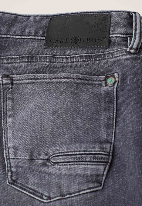 Riser Slim Jeans