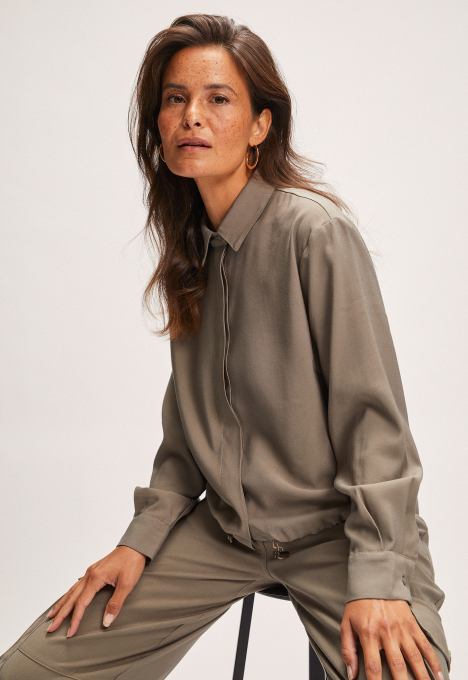 Madwen Blouse