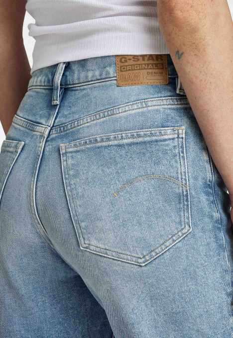 Viktoria Straight Jeans