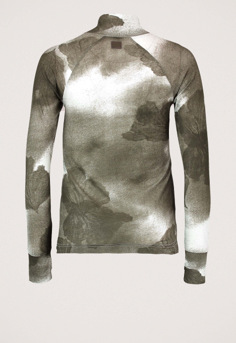 Turtle Neck Slim Top
