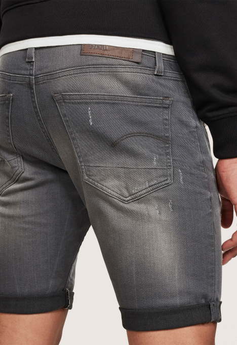 3301 Slim Short