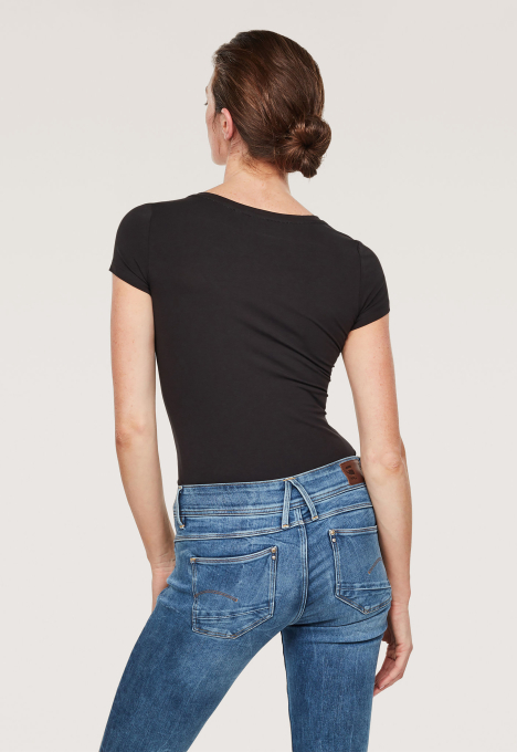 Base Cap T-shirt