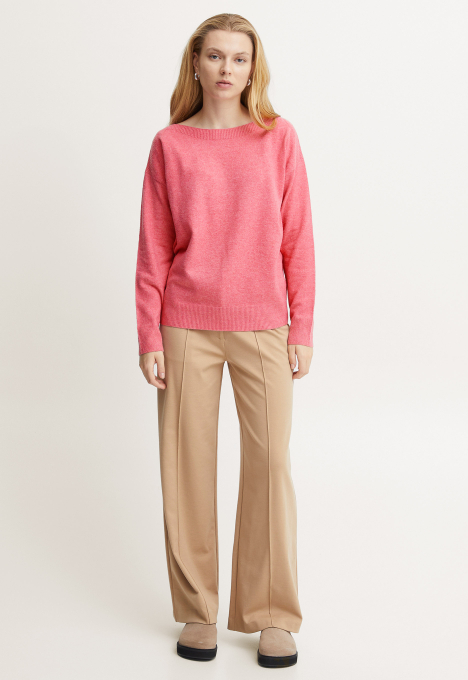 Ihalpa Sweater 