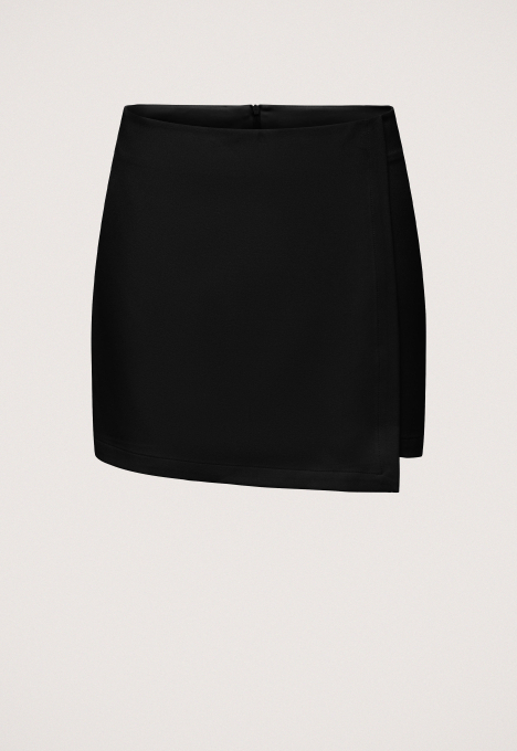 Thea Skort