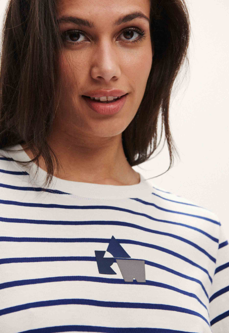 Stripe Small Graphic T-shirt