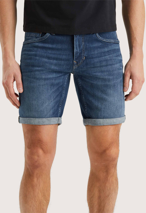 Nightflight Short