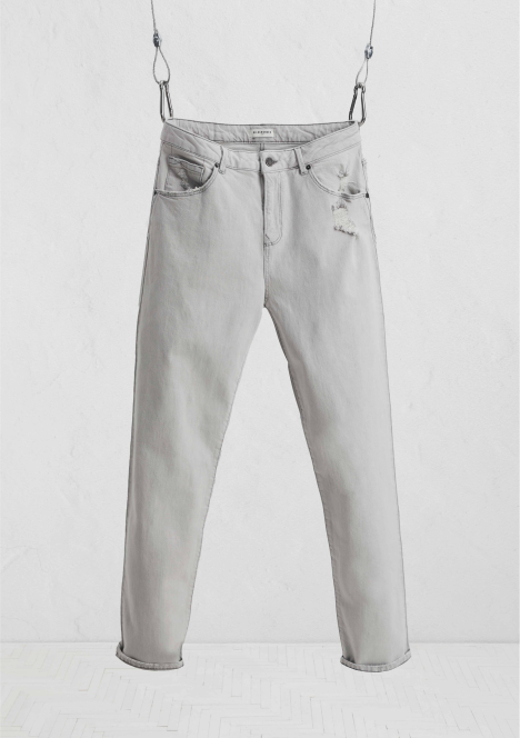 Sam Tapered  Jeans