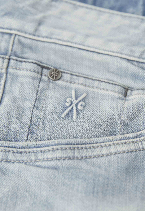 Dysc Straight Fit Jeans