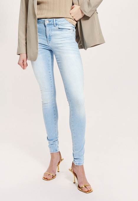Cassy Mid Waist Skinny Jeans