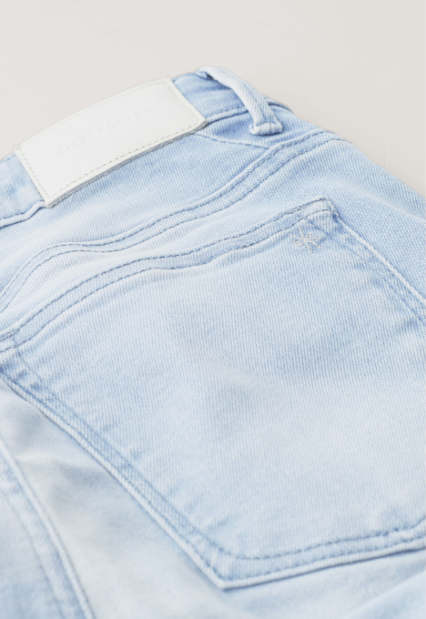 Cassy Mid Waist Skinny Jeans 