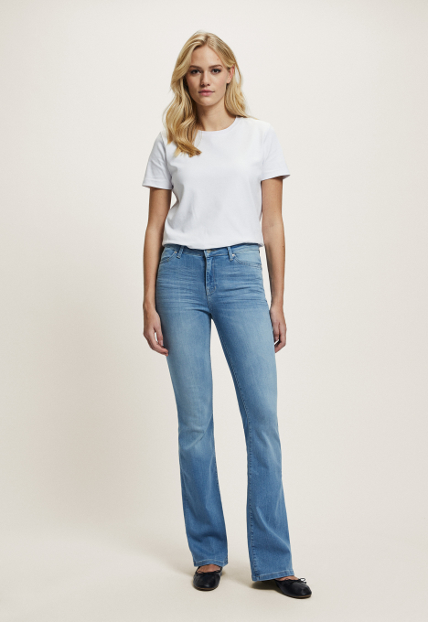 Celsi Flare Jeans 