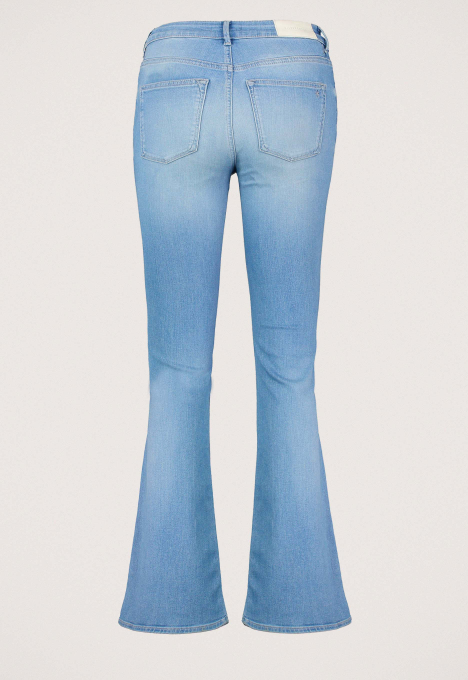 Celsi Flare Jeans 