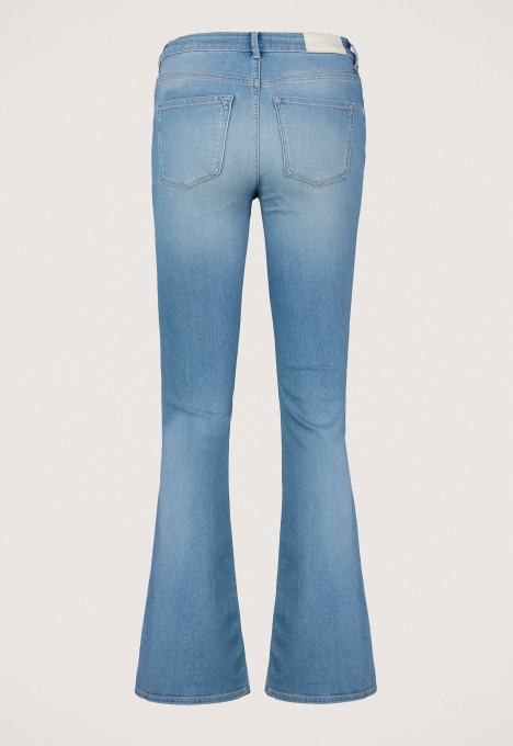 Celsi Flared Jeans 