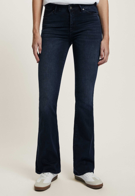 Celsi Flare Jeans