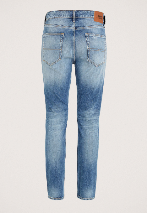 Austin Slim Tapered Jeans