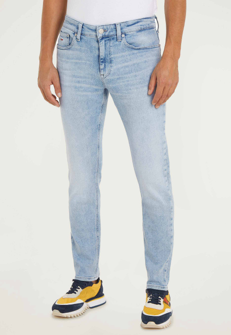 Austin Slim Tapered Jeans