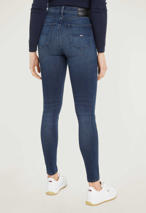 Sylvia Super Skinny Jeans