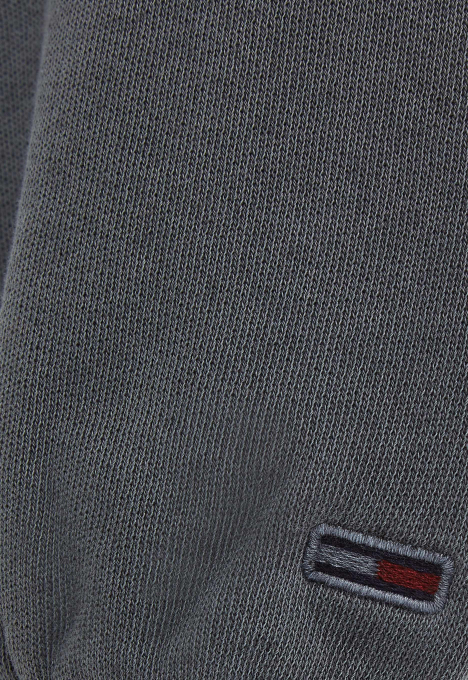 Leo Crew Sweater