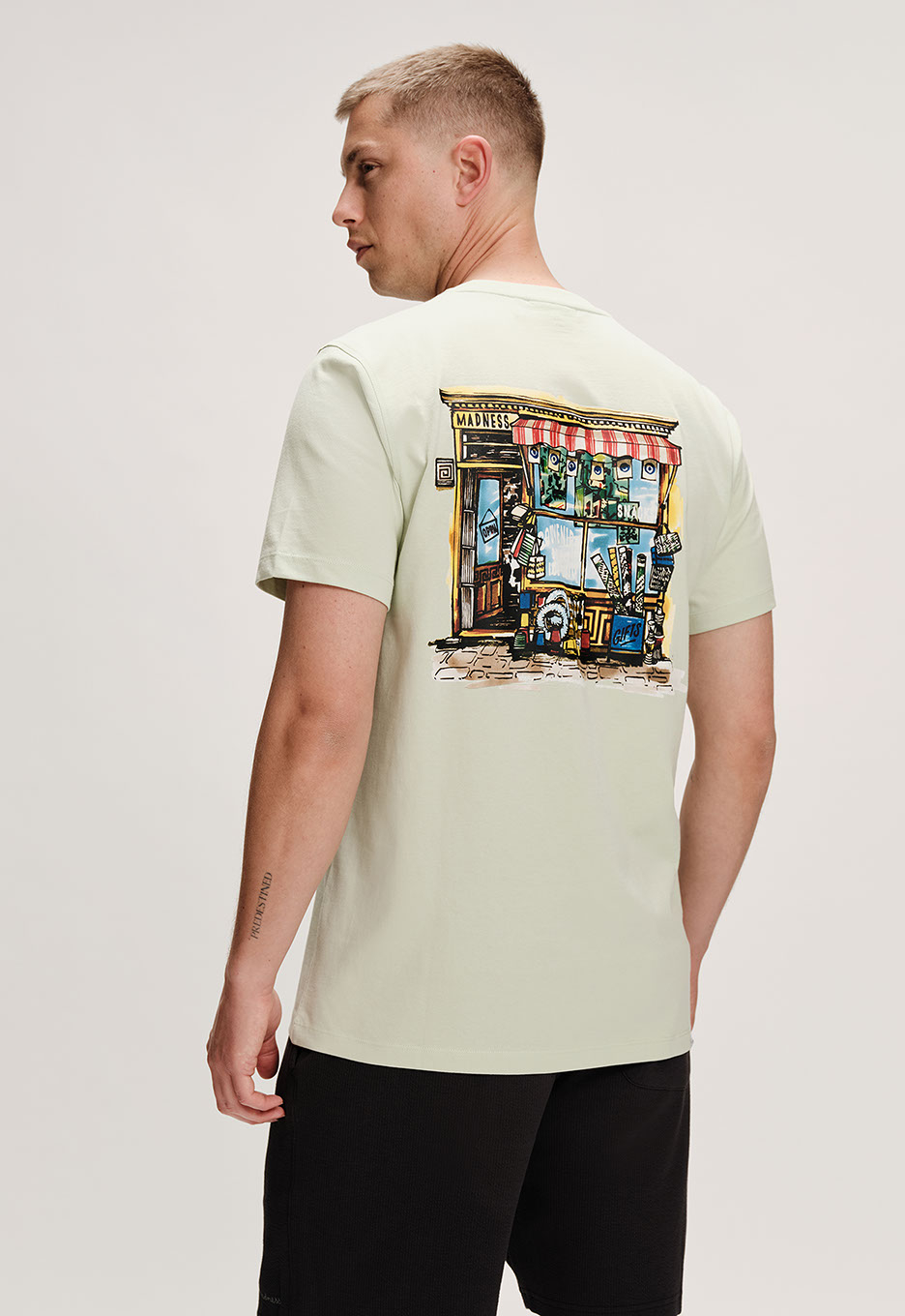 Madness Malta T-shirt Green Light | Open32.nl