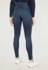 Sylvia Super Skinny Jeans