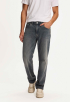 Barrier Loose Jeans