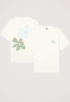3 Flowers T-shirt
